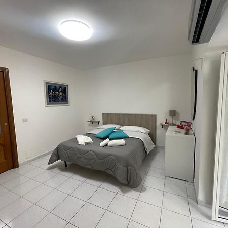 Geppino'S Home 나폴리 외부 사진